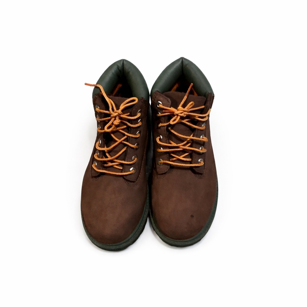 Brown Hiking boots. Rugged & Classic Style from the brand Timberland.